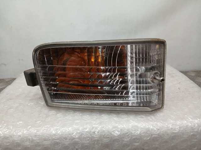 Pisca-pisca direito 8151142050 TOYOTA