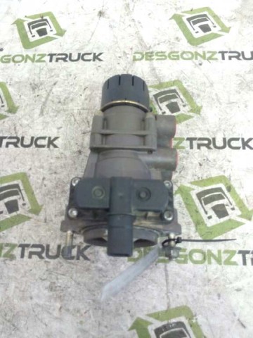 Válvula do freio de pie (TRUCK) 81521306298 MAN