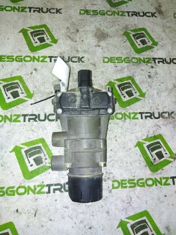 Válvula do freio de pie (TRUCK) 81521306298 MAN