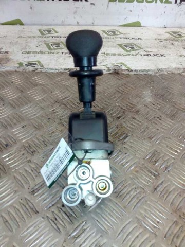 Válvula do freio de estacionamento 81523156156 MAN