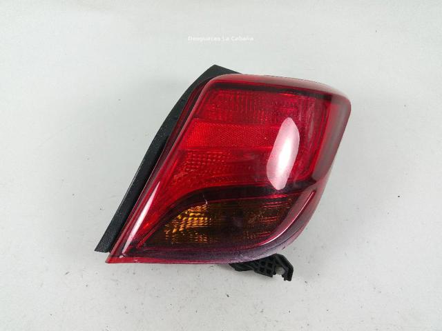 Lanterna traseira direita para Toyota Yaris P13