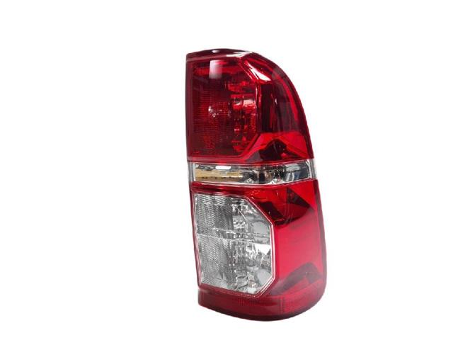 Lanterna traseira direita 815510K160 TOYOTA