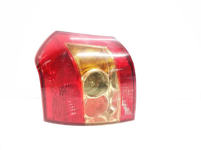 Lanterna traseira esquerda 8156002300 TOYOTA