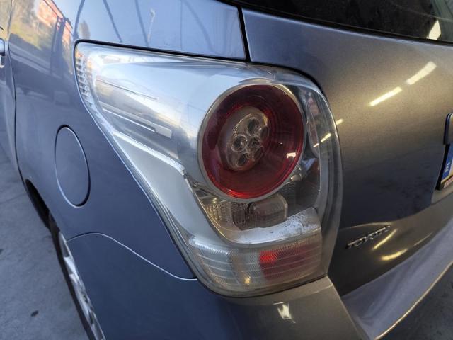 Lanterna traseira esquerda 815610F092 TOYOTA