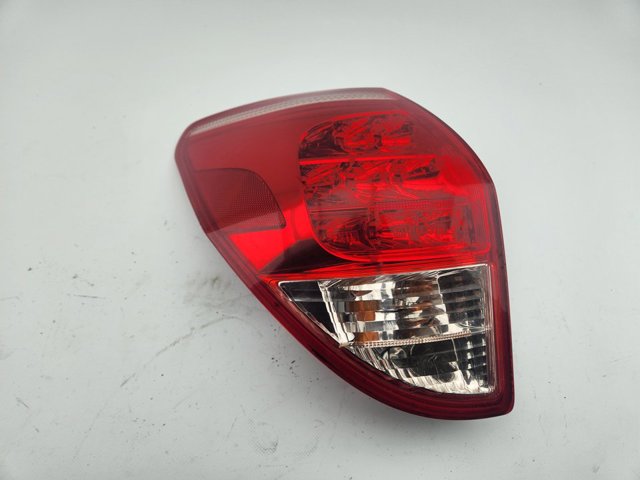 Lanterna traseira esquerda 8156142091 TOYOTA