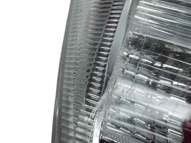 Lanterna traseira esquerda 8156147132 TOYOTA