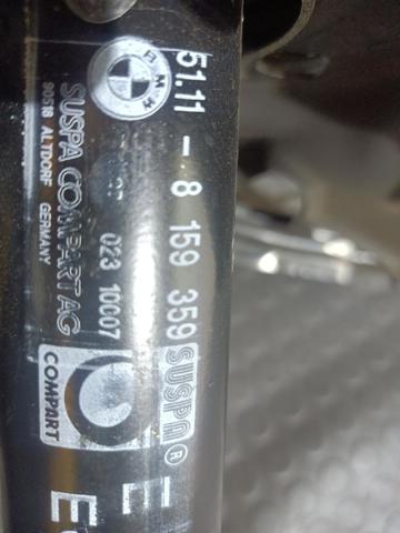 Consola de reforçador do pára-choque dianteiro 8159359 BMW