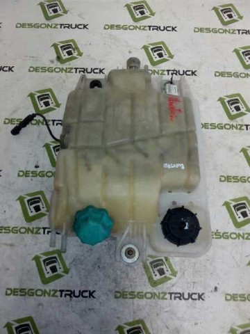 Tanque de expansão do sistema de esfriamento 8168289 IVECO
