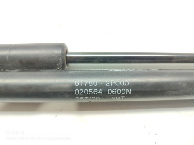 Amortecedor de tampa de porta-malas (de 3ª/5ª porta traseira) 817702P000 HYUNDAI