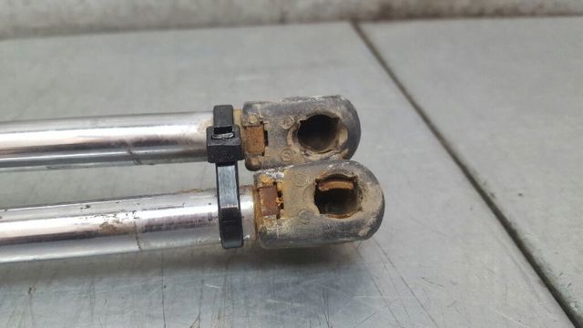 Amortecedor de tampa de porta-malas (de 3ª/5ª porta traseira) 817904A110 HYUNDAI