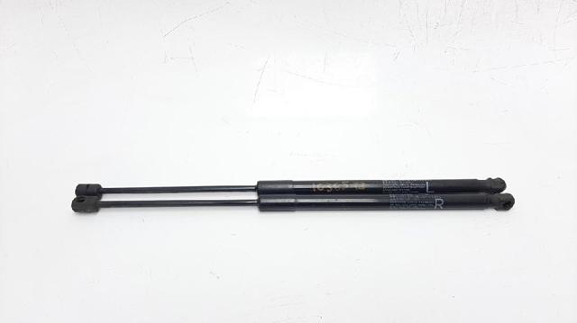 Amortecedor de tampa de porta-malas (de 3ª/5ª porta traseira) 8185086R00 SUZUKI