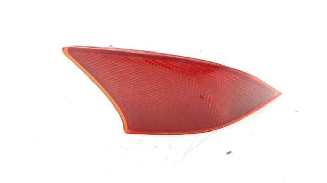 Retrorrefletor (refletor) do pára-choque traseiro direito 8191053050 TOYOTA