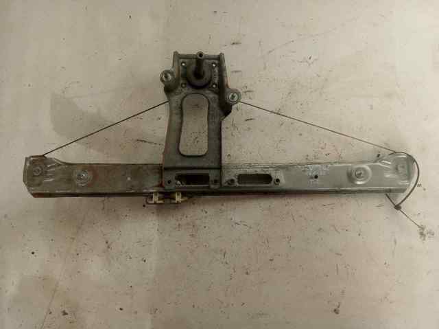 Mecanismo de acionamento de vidro da porta traseira direita 8196040 BMW
