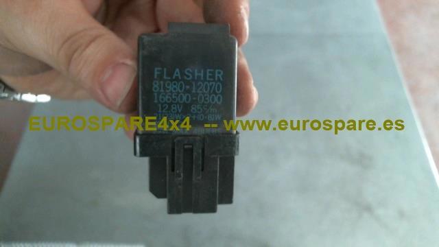 Relê de pisca-pisca 8198012070 TOYOTA