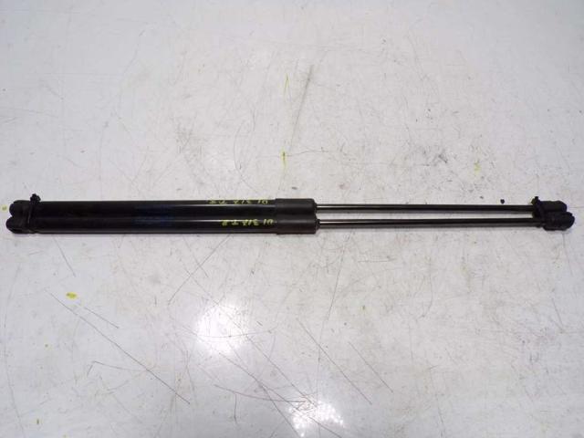 81A827552B VAG