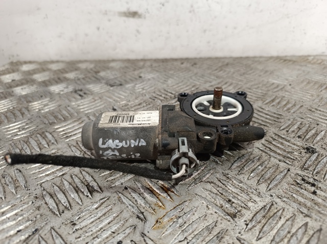 8200000557 Renault (RVI)