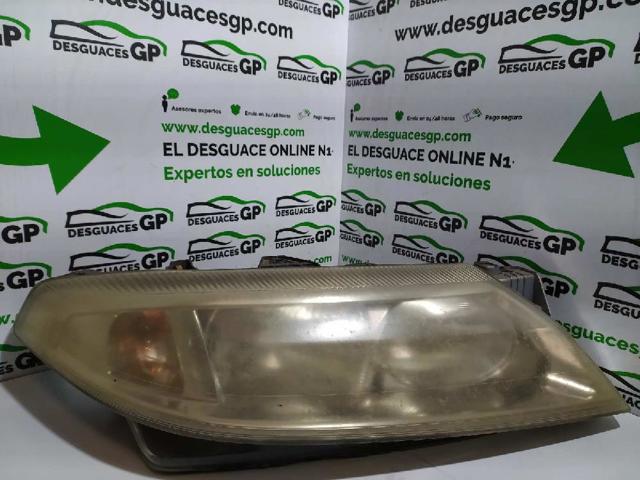 Luz direita 8200002847 RENAULT