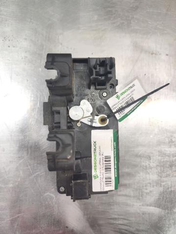 Fecho da porta lateral deslizante direita 8200004410 RENAULT