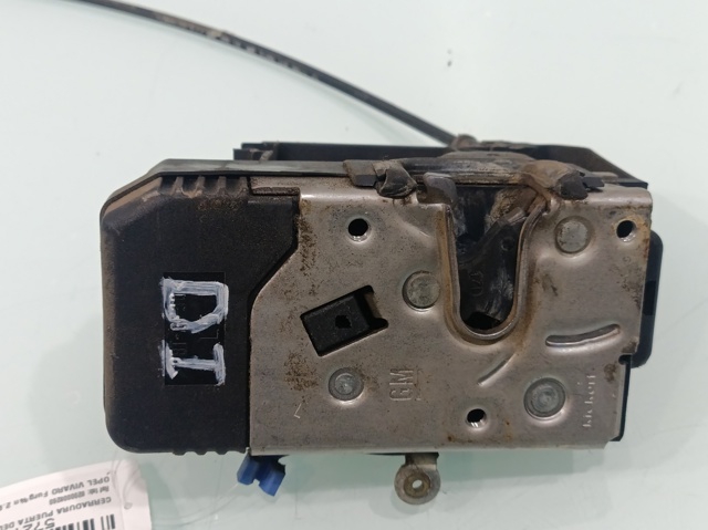 Fecho da porta dianteira esquerda 8200008260 OPEL
