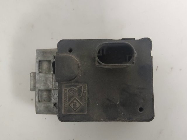 8200033233 Renault (RVI)