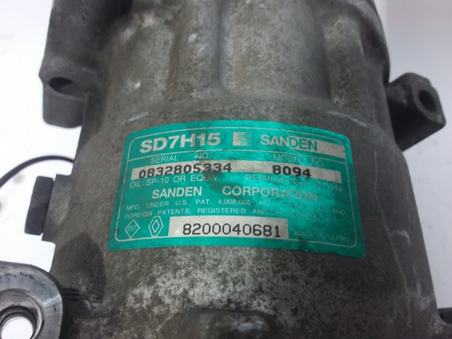 Compressor de aparelho de ar condicionado 8200040681 VOLVO