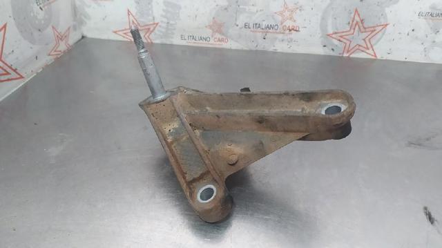 8200043084 Renault (RVI)