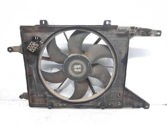 Difusor do radiador de esfriamento 8200065257B RENAULT