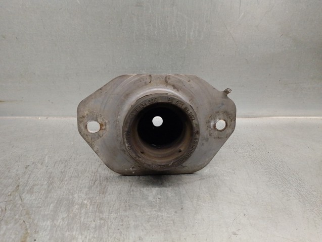 Coxim (suporte) esquerdo de motor 8200065989 RENAULT