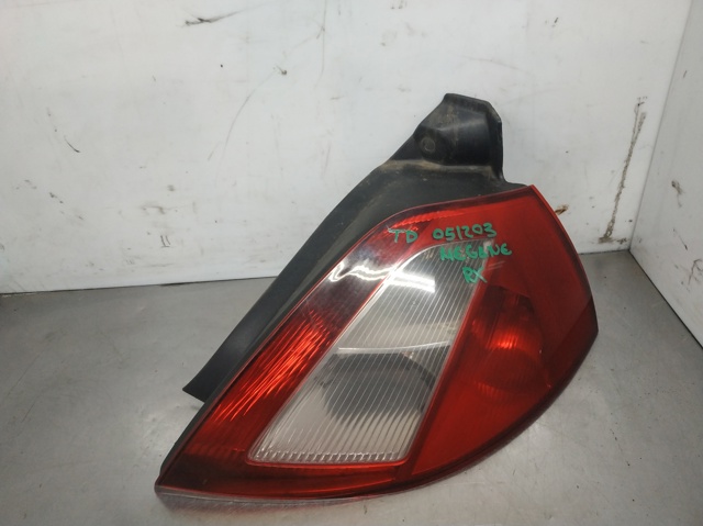 Lanterna traseira direita 8200073237E RENAULT