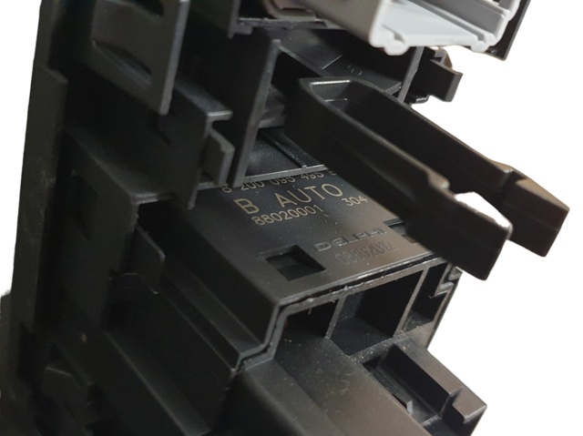 8200079020 Renault (RVI)