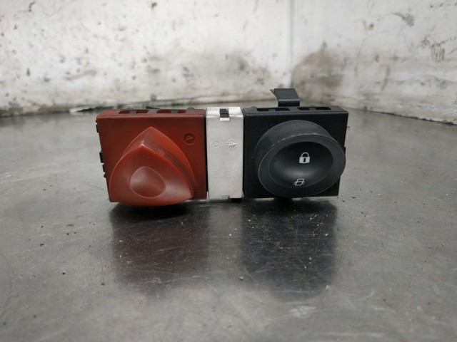8200095493 Renault (RVI)