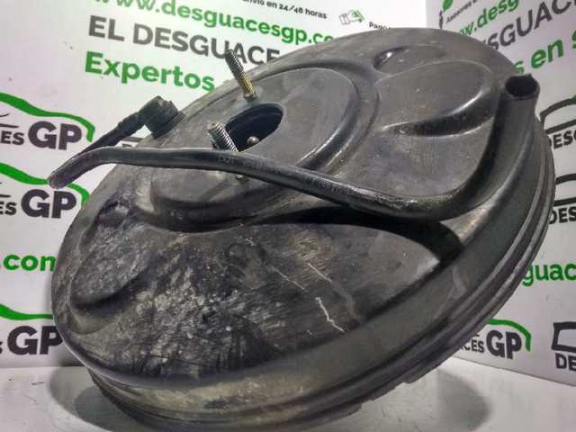 Reforçador dos freios a vácuo 8200100246A RENAULT