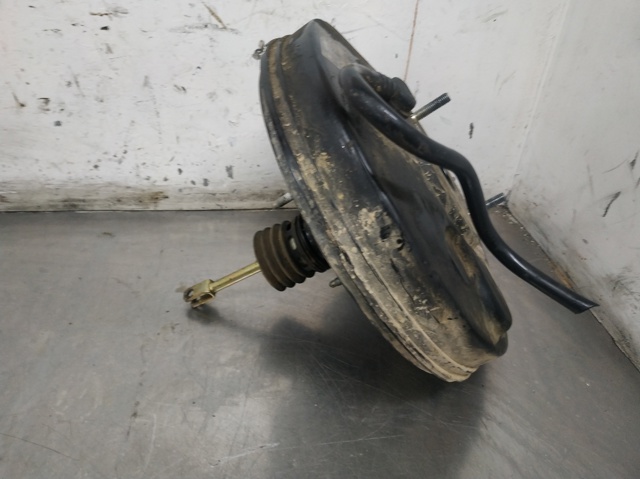Reforçador dos freios a vácuo 8200100246B RENAULT
