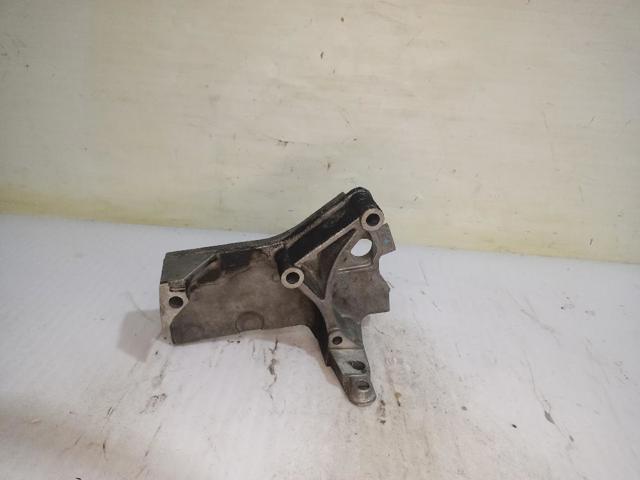 8200101196 Renault (RVI)