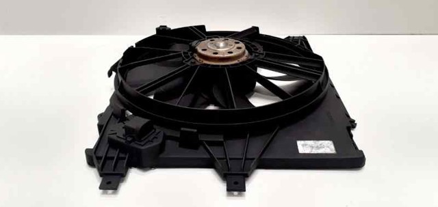 Difusor do radiador de aparelho de ar condicionado, montado com roda de aletas e o motor 8200103801 RENAULT