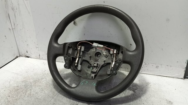 Volante 8200106306 RENAULT