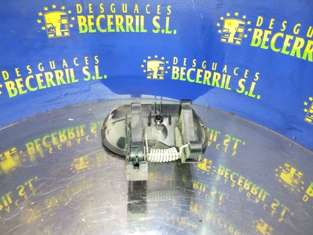 Maçaneta externa direita da porta traseira 8200107372 RENAULT