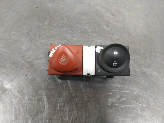 8200107808 Renault (RVI)