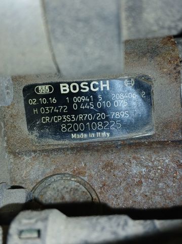 8200108225 Renault (RVI)