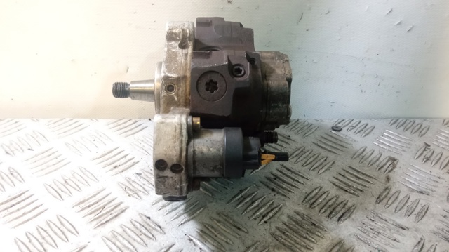 8200108225 Renault (RVI)