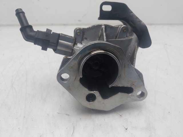 8200113585 Nissan/Infiniti