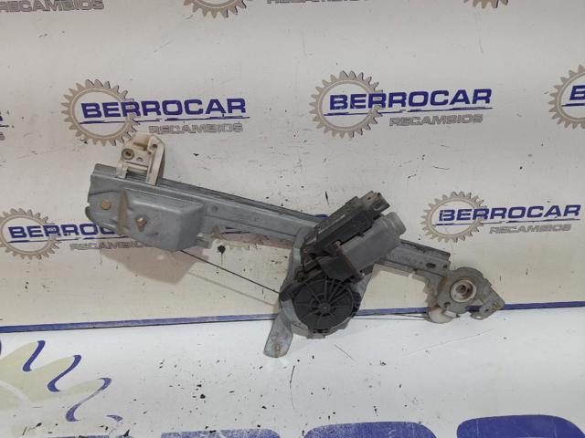 Mecanismo de acionamento de vidro da porta traseira direita 8200118857 RENAULT