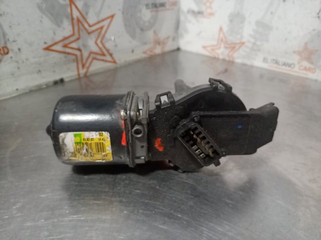 Trapézio de limpador pára-brisas 8200122345 RENAULT