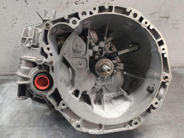 8200128325 Renault (RVI)