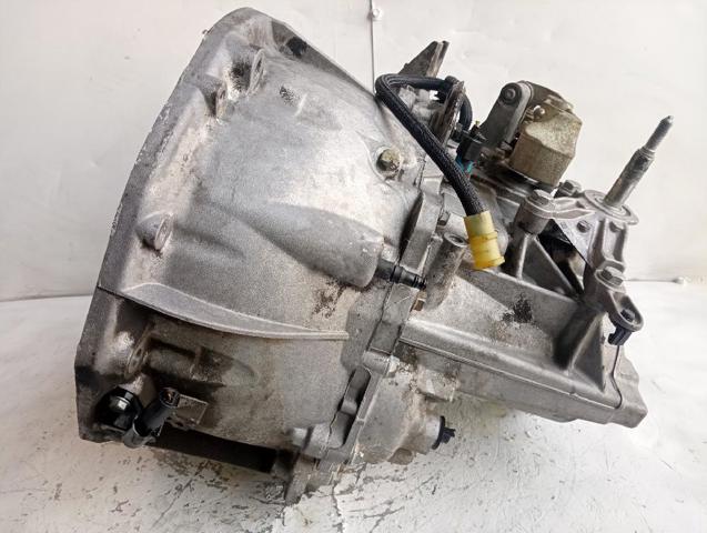 8200128325 Renault (RVI)