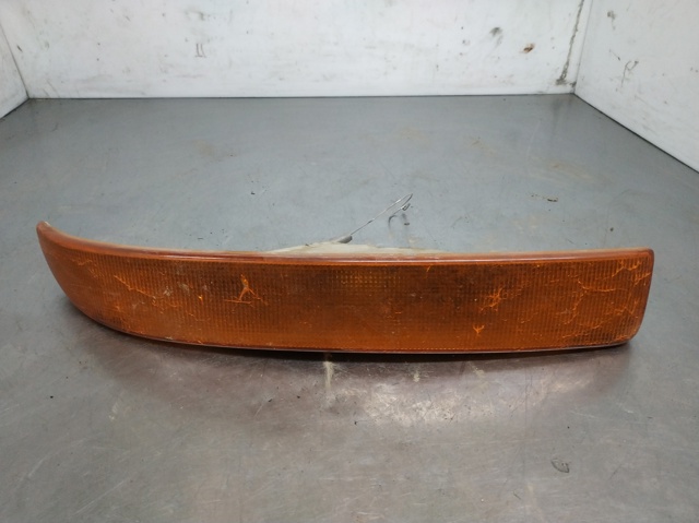 Pisca-pisca direito 8200133629 RENAULT