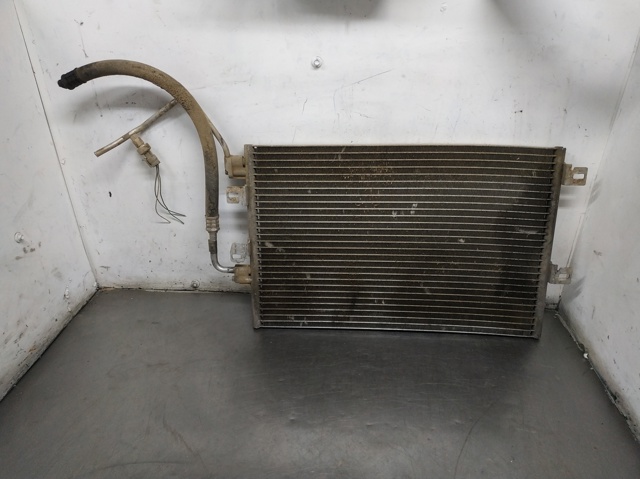 Radiador de aparelho de ar condicionado 8200137650 RENAULT