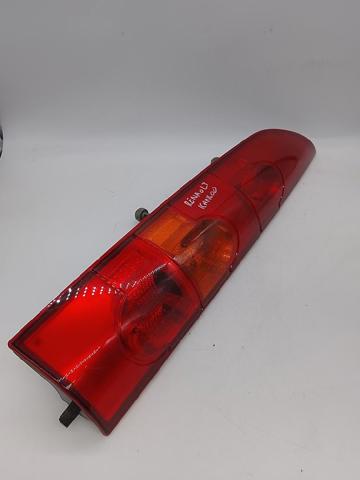 Lanterna traseira esquerda 8200150623 RENAULT