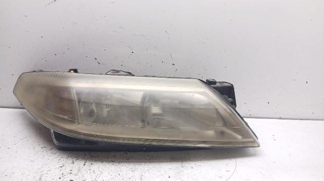 Luz direita 8200163324 RENAULT