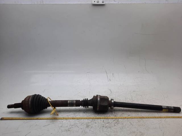 Semieixo (acionador) dianteiro direito 8200169177 RENAULT